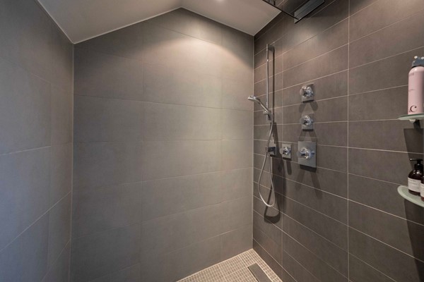 Medium property photo - Julianastraat 34, 4741 BW Hoeven